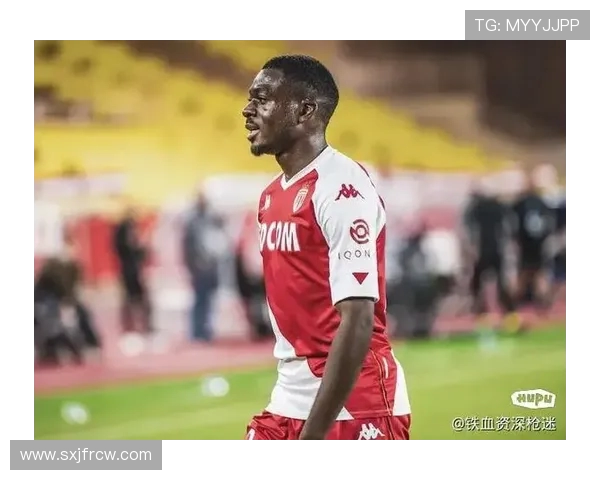 英超三巨头竞逐里昂天才边锋福法纳，转会费或破 5000 万欧